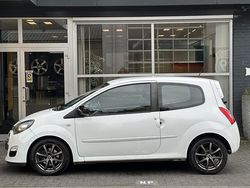 Wit Gebruikt 2012 Renault Twingo Dynamique Hatchback | € 3.395 (Eerlijke prijs)