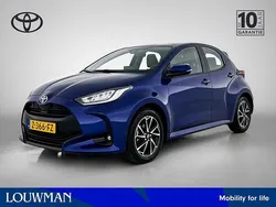 Blauw Gebruikt 2024 Toyota Yaris Hatchback | € 22.945 (Eerlijke prijs)