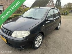 Zwart Gebruikt 2004 Fiat Punto Emotion Hatchback | € 1.650 (Duur)