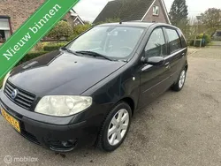 Zwart Gebruikt 2004 Fiat Punto Emotion Hatchback | € 1.650 (Iets duurder)
