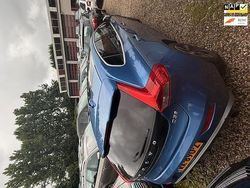 Blauw Gebruikt 2018 Volvo V40 Business Edition Stationwagen | € 9.950 (Goede deal)