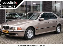 Beige Gebruikt 1999 BMW 528 Executive Sedan | € 15.950