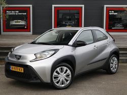 Grijs Gebruikt 2022 Toyota Aygo Play Hatchback | € 18.945 (Goede deal)