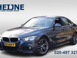 Grijs Gebruikt 2016 BMW 330e Executive Sedan | € 16.745 (Eerlijke prijs)