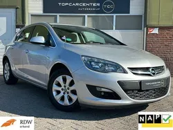 Grijs Gebruikt 2015 Opel Astra Hatchback | € 5.499 (Goede deal)