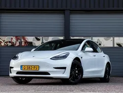 Wit Gebruikt 2019 Tesla Model 3 Standard Range Sedan | € 21.950 (Eerlijke prijs)