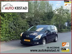 Blauw Gebruikt 2011 Peugeot 5008 MPV | € 4.750 (Eerlijke prijs)