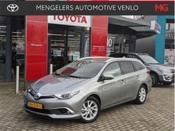 Grijs Gebruikt 2018 Toyota Auris Touring Sports Executive Stationwagen | € 21.950 (Duur)
