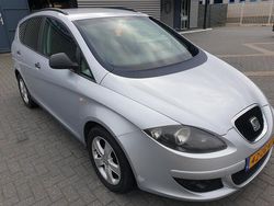 Grijs Gebruikt 2008 Seat Altea XL MPV | € 1.599 (Super prijs)