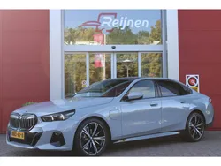 Grijs Gebruikt 2024 BMW 530 Shadowline Sedan | € 67.895