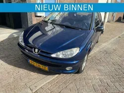 Blauw Gebruikt 2006 Peugeot 206 Hatchback | € 1.549 (Eerlijke prijs)