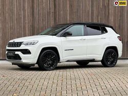 Wit (metallic) Gebruikt 2022 Jeep Compass SUV | € 23.900 (Goede deal)