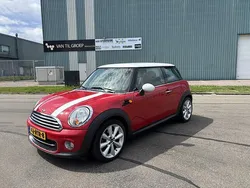 Rood Gebruikt 2011 Mini Cooper Business Hatchback | € 4.950 (Eerlijke prijs)