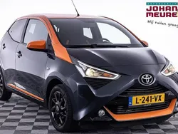 Grijs Gebruikt 2021 Toyota Aygo Hatchback | € 15.900 (Eerlijke prijs)