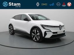 Wit Gebruikt 2024 Renault Megane E-Tech Techno Hatchback | € 31.490 (Eerlijke prijs)