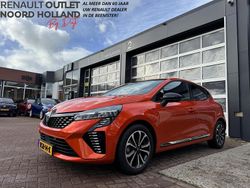 Oranje Gebruikt 2024 Renault Clio V Techno Hatchback | € 20.490 (Iets duurder)