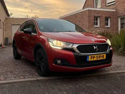 Rood Gebruikt 2017 DS Automobiles DS4 Business Hatchback | € 10.900 (Goede deal)