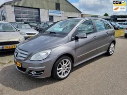 Grijs Gebruikt 2011 Mercedes B180 Business MPV | € 5.999 (Goede deal)