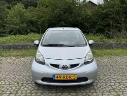 Grijs Gebruikt 2007 Toyota Aygo Hatchback | € 2.500 (Duur)