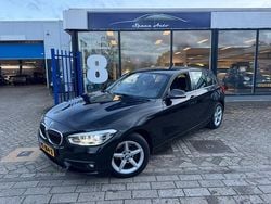 Zwart Gebruikt 2017 BMW 118 Comfort Edition Hatchback | € 11.950 (Goede deal)