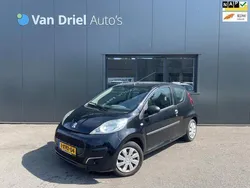 Zwart Gebruikt 2013 Peugeot 107 Access Hatchback | € 1.950 (Super prijs)