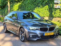 Grijs Gebruikt 2017 BMW 320 M Sport Hatchback | € 20.950 (Eerlijke prijs)