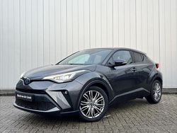 Grijs Gebruikt 2023 Toyota C-HR Executive SUV | € 26.499 (Eerlijke prijs)