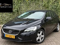 Zwart Gebruikt 2018 Volvo V40 Dynamic Stationwagen | € 12.450 (Super prijs)