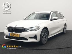 Wit Gebruikt 2020 BMW 330 Stationwagen | € 27.440 (Super prijs)