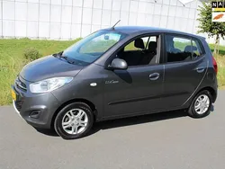 Grijs Gebruikt 2013 Hyundai i10 Hatchback | € 5.450 (Iets duurder)