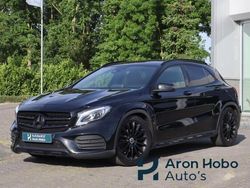Zwart, metallic lak Gebruikt 2018 Mercedes GLA180 AMG SUV | € 22.950 (Eerlijke prijs)