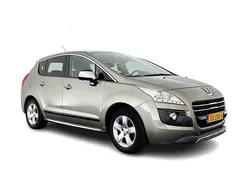 Grijs Gebruikt 2013 Peugeot 3008 Comfort MPV | € 5.445