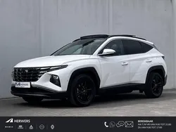 Polar white solid Gebruikt 2022 Hyundai Tucson Premium SUV | € 32.485 (Eerlijke prijs)