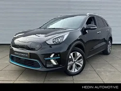 Zwart, metallic lak Gebruikt 2021 Kia e-Niro 3 SUV | € 22.445 (Super prijs)
