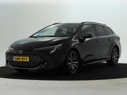 Zwart Gebruikt 2024 Toyota Corolla Hybrid Sport Stationwagen | € 34.950 (Eerlijke prijs)