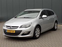 Grijs Gebruikt 2015 Opel Astra Business Stationwagen | € 3.600 (Eerlijke prijs)