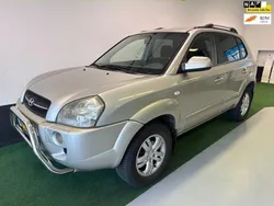 Grijs Gebruikt 2006 Hyundai Tucson Dynamiq SUV | € 2.950 (Eerlijke prijs)