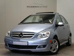 Grijs Gebruikt 2007 Mercedes B200 MPV | € 5.750 (Eerlijke prijs)