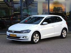 Wit Gebruikt 2019 VW Polo Comfortline Hatchback | € 11.700 (Eerlijke prijs)