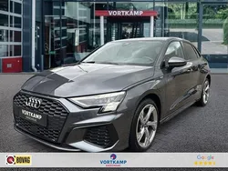 Grijs Gebruikt 2021 Audi A3 S-Line Hatchback | € 29.950 (Eerlijke prijs)
