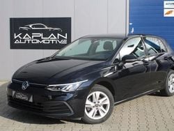 Zwart Gebruikt 2020 VW Golf VIII Life Hatchback | € 16.250 (Goede deal)
