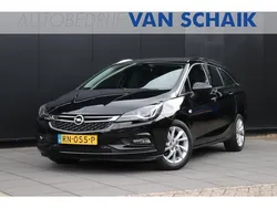 Zwart Gebruikt 2018 Opel Astra Innovation Stationwagen | € 7.950 (Goede deal)