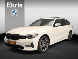 Wit Gebruikt 2022 BMW 318 Sport Line Stationwagen | € 33.900 (Eerlijke prijs)