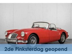 Rood Gebruikt 1956 MG MGA | € 29.900