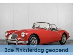 Rood Gebruikt 1956 MG MGA | € 29.900