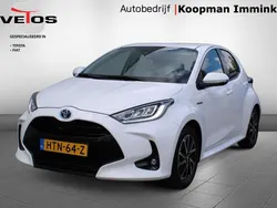 Wit Gebruikt 2021 Toyota Yaris Active Hatchback | € 20.445 (Iets duurder)