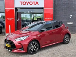 Rood Gebruikt 2020 Toyota Yaris Executive Hatchback | € 22.400 (Eerlijke prijs)