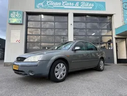 Groen Gebruikt 2001 Ford Mondeo Trend Hatchback | € 999 (Goede deal)