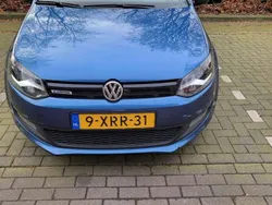 Blauw Gebruikt 2014 VW Polo Hatchback | € 5.800 (Goede deal)