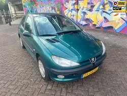 Groen Gebruikt 1999 Peugeot 206 | € 1.295 (Eerlijke prijs)